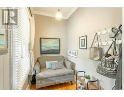 81 HEMLOCK STREET - 8