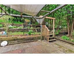 27A WARREN ROAD - 19