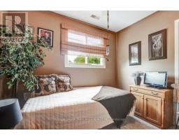 27A WARREN ROAD - 8
