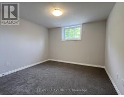 31 DUNNING WAY - 19