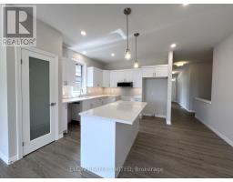 31 DUNNING WAY - 9