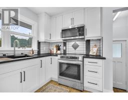 1418 WOODBINE STREET - 11