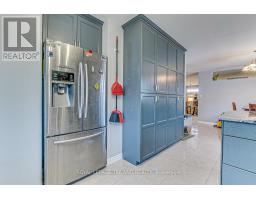 41805 NORTH STREET N - 12