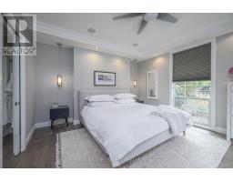 220 COMMISSIONERS ROAD E - 16