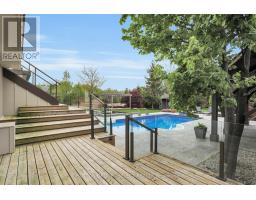 220 COMMISSIONERS ROAD E - 32