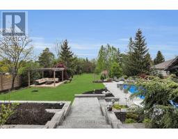 220 COMMISSIONERS ROAD E - 41