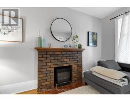 841 DUFFERIN AVENUE - 11