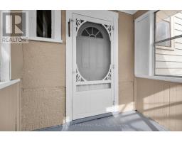 841 DUFFERIN AVENUE - 22