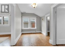 841 DUFFERIN AVENUE - 29