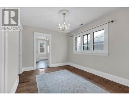 841 DUFFERIN AVENUE - 31