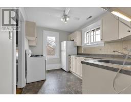 841 DUFFERIN AVENUE - 33