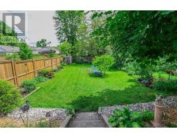 841 DUFFERIN AVENUE - 42