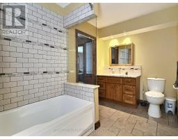 72 THOMAS STREET - 23