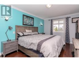 607 HIGHVIEW DRIVE - 18