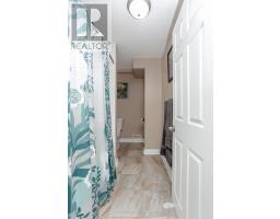 607 HIGHVIEW DRIVE - 37