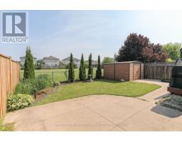 607 HIGHVIEW DRIVE - 43
