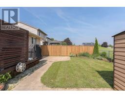 607 HIGHVIEW DRIVE - 45