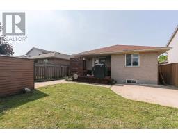 607 HIGHVIEW DRIVE - 47