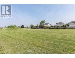 607 HIGHVIEW DRIVE - 48