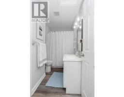 10 - 374 FRONT STREET - 33