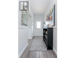 10 - 374 FRONT STREET - 6