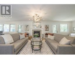515 UPPER QUEEN STREET - 15