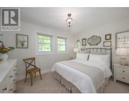 515 UPPER QUEEN STREET - 22