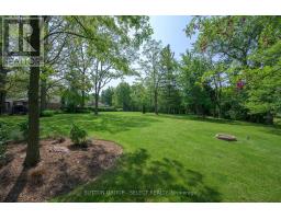 515 UPPER QUEEN STREET - 40