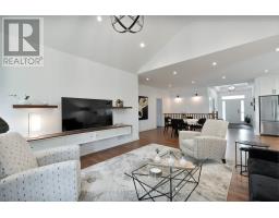 27 - 234 PEACH TREE BOULEVARD - 18