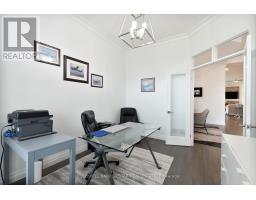 2426 RED THORNE AVENUE - 20