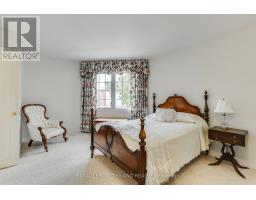 11 - 703 WINDERMERE ROAD - 33