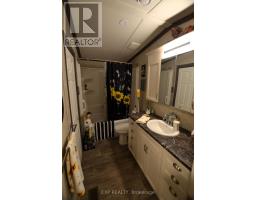 116 - 22790 AMIENS ROAD - 11