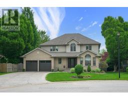42 PINEBROOK COURT - 2
