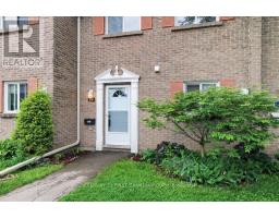 15 - 166 SOUTHDALE ROAD W - 2