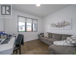 107 OPTIMIST DRIVE - 14