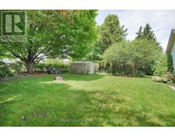 568 SHERENE TERRACE - 44