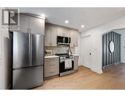 372 MORNINGTON AVENUE - 11