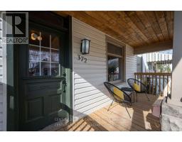 372 MORNINGTON AVENUE - 3