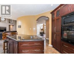 19 REDTAIL COURT - 22