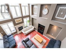 19 REDTAIL COURT - 25