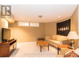 19 REDTAIL COURT - 37