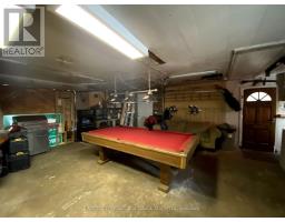 279 SYDENHAM STREET E - 17