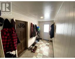 279 SYDENHAM STREET E - 3