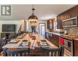 695 RAILTON AVENUE - 14
