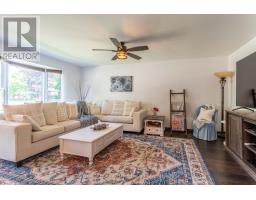 695 RAILTON AVENUE - 17