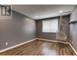 122 ANDOVER DRIVE - 16