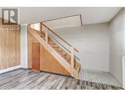 18 VERNA DRIVE - 19
