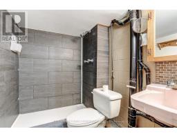 18 VERNA DRIVE - 25