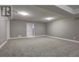 696 BENNETT CRESCENT - 31