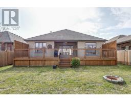 696 BENNETT CRESCENT - 41